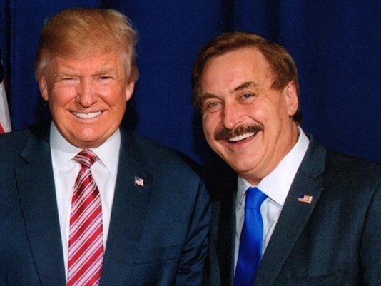donald-trump-and-mike-lindell